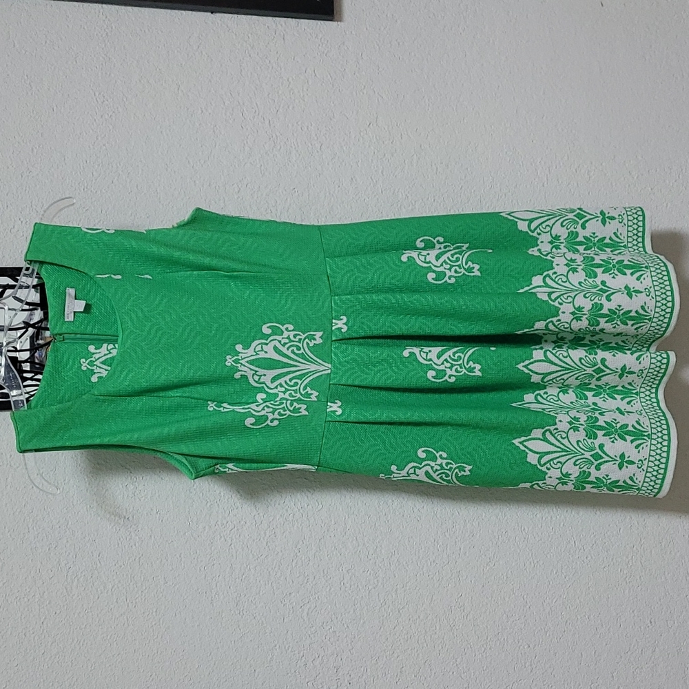 Green and White New York & Company stretch dress